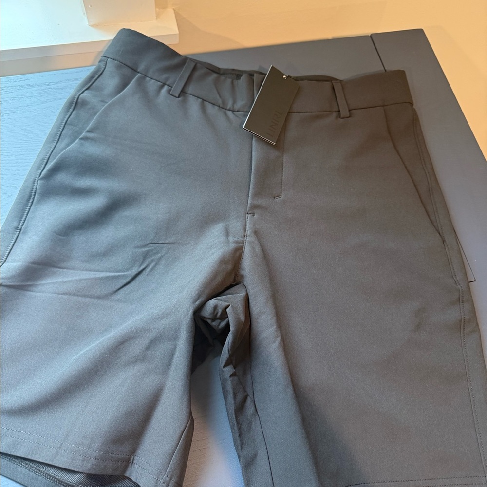 Men's Black UNRL Golf Shorts (Stratford) - Size Small - 29-31